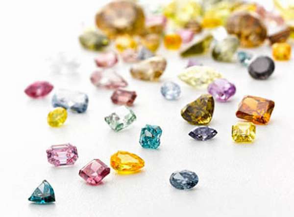 Цвет бриллианта и алмаза