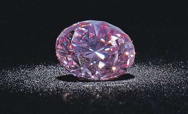 Мал да удал: 14 самых дорогих бриллиантов в мире