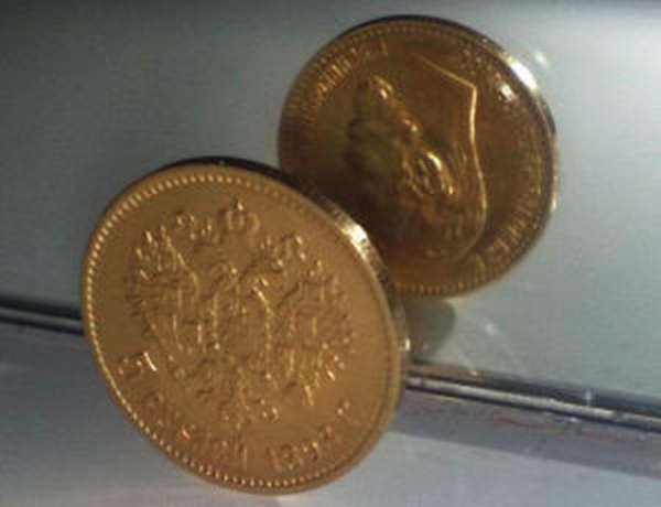Сколько стоят 5 рублевые золотые монеты Николая II сегодня: таблица цен на все виды