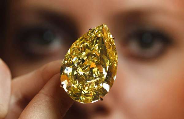 Мал да удал: 14 самых дорогих бриллиантов в мире