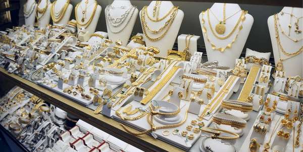 Где и как купить самое дешевое в мире золото: ТОП-6 самых популярных ювелирных точек