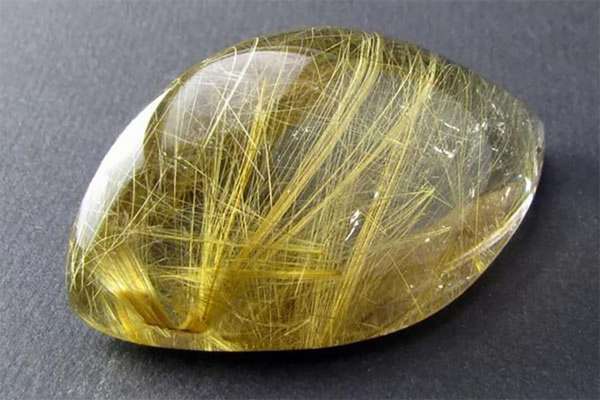 Камень волосатик: магические и лечебные свойства